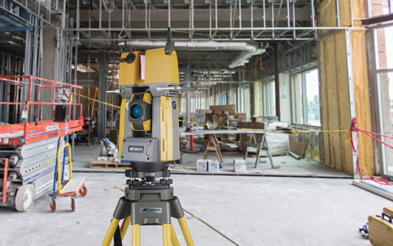 Scanning Robotic Total Station GTL 1000